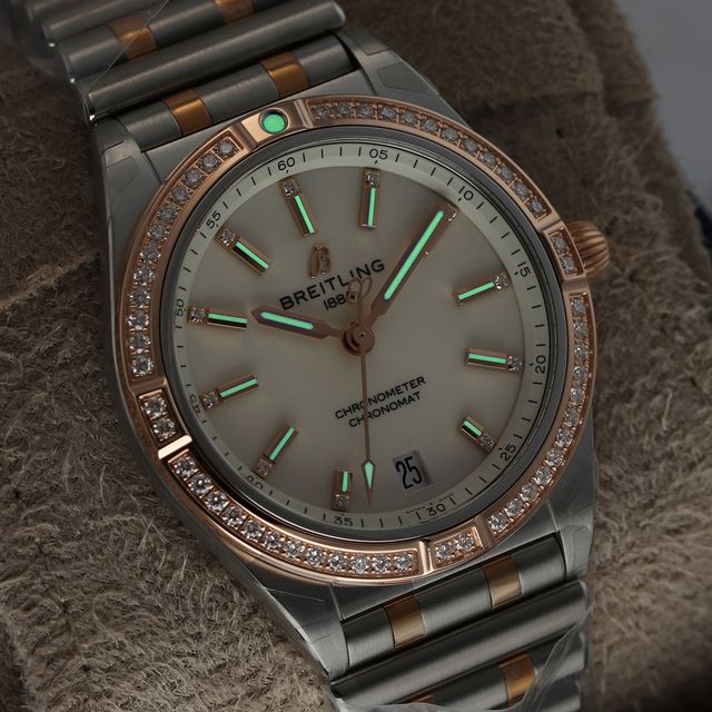 Breitling Chronomat Automatic 36 U10380 Image 6